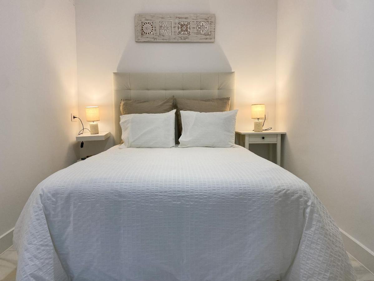 Apartamentos La Reina อาร์กอส เดลา ฟรอนเตรา ภายนอก รูปภาพ