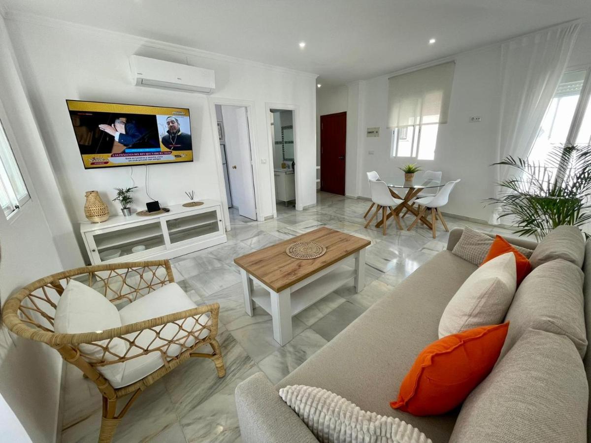 Apartamentos La Reina อาร์กอส เดลา ฟรอนเตรา ภายนอก รูปภาพ