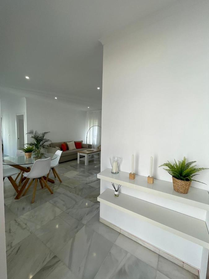 Apartamentos La Reina อาร์กอส เดลา ฟรอนเตรา ภายนอก รูปภาพ