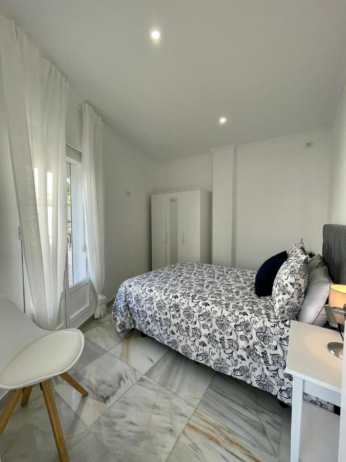Apartamentos La Reina อาร์กอส เดลา ฟรอนเตรา ภายนอก รูปภาพ