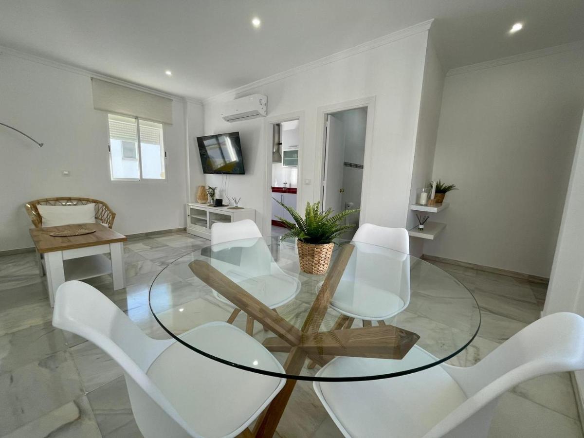 Apartamentos La Reina อาร์กอส เดลา ฟรอนเตรา ภายนอก รูปภาพ